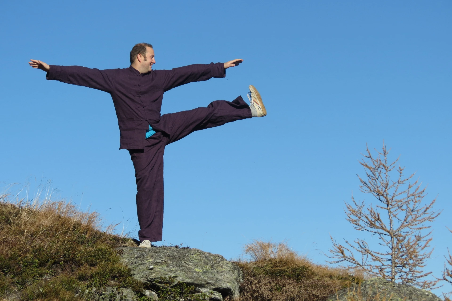Gregor Chaloupka beim Taiji-Training – Gesund Gelöst