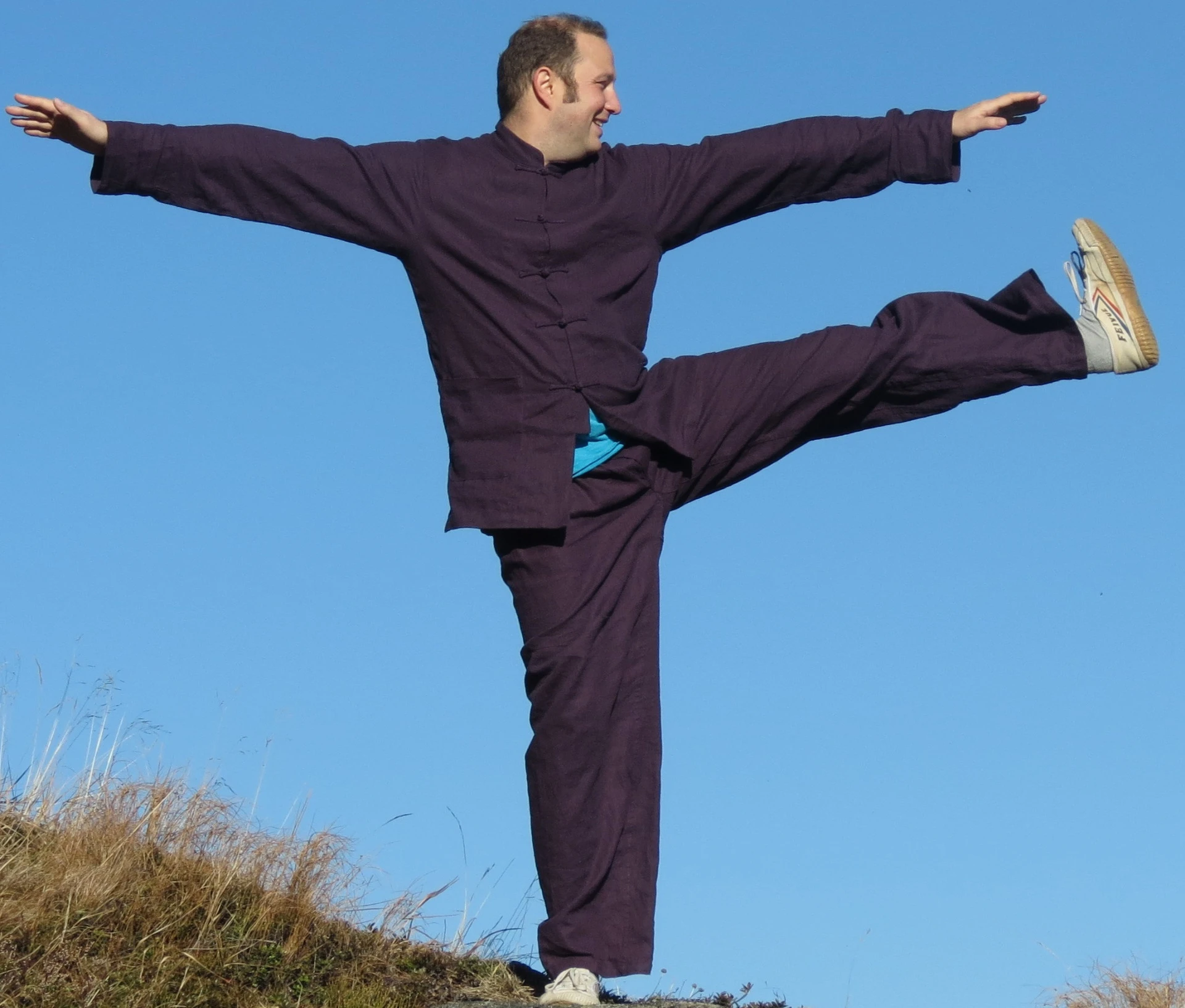 Gregor Chaloupka beim Taiji-Training – Gesund Gelöst